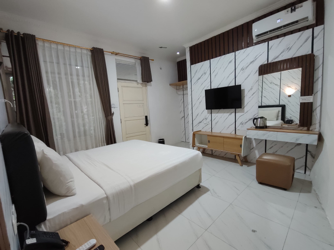 Bedroom 9
