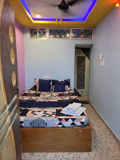 Bedroom 4, Maa Kali Guest House, Puri