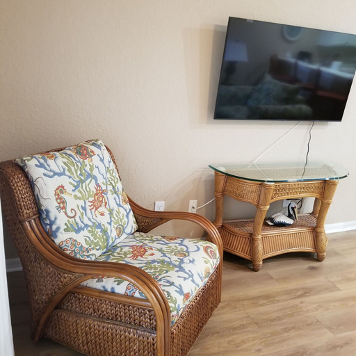 Room 2, 1st Level Pool Beach Disney Area, Polk
