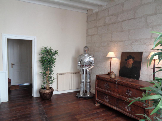 Others 3, Maison Saint Jacques, Charente