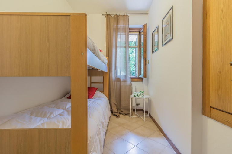 Bedroom 4, Villa Lisander Varenna, Lecco