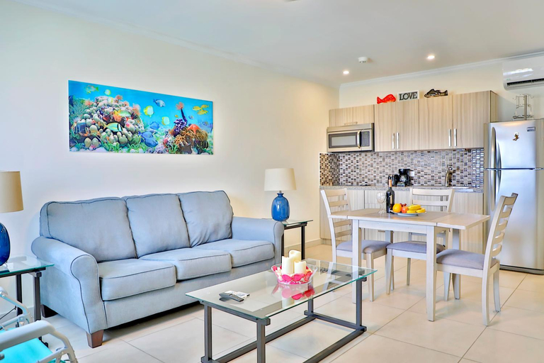 Others 4, Pearl Aruba Condos