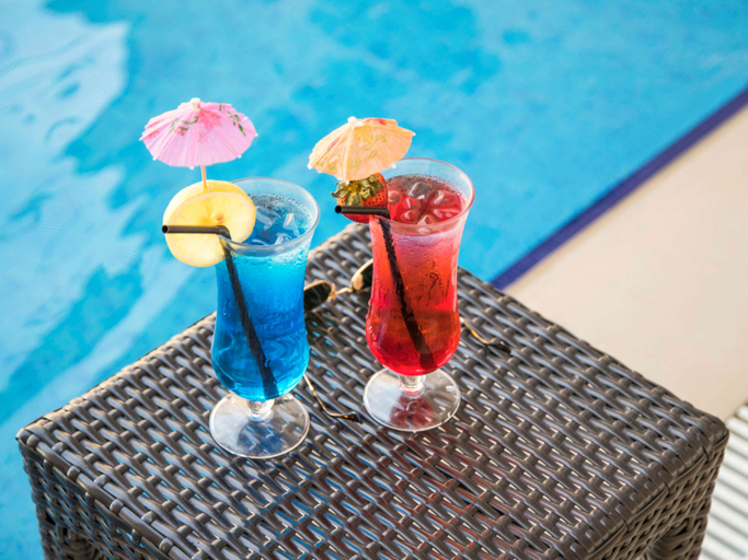 Food & Drinks 2, Mercure Dubai Barsha Heights Hotel Suites And Apartments, Dubai