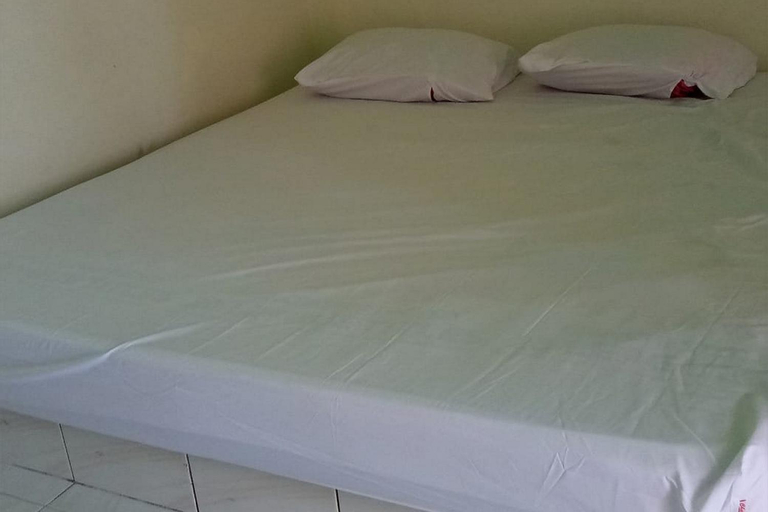 Bedroom 2, KoolKost Syariah near Living Plaza Purwokerto, Banyumas