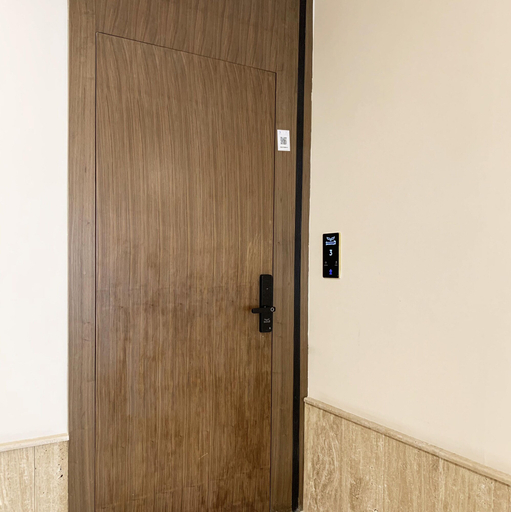 Others 5, Kease Malqa B-3 Royal touch AG28, Riyadh