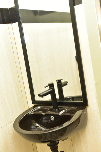 Bathroom 5, Kaliningrat Cottage 1, Lumajang