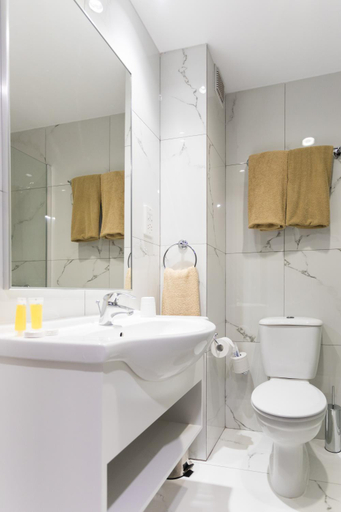 Bathroom 5, Christofinia Hotel