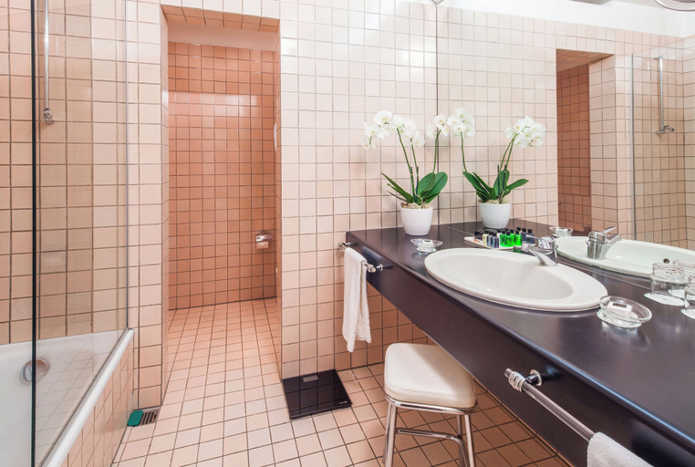 Bathroom 5, Park Hotel Principe, Lugano