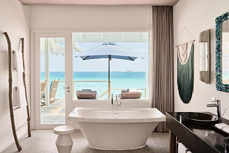 Bathroom 4, Finolhu a Seaside Collection Resort, Baa Atoll