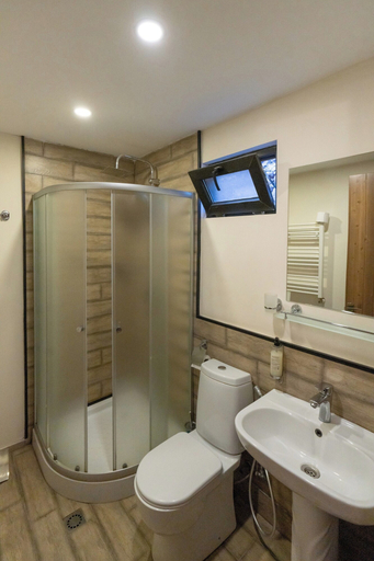 Bathroom 4, Kazbegi Cottages, Kazbegi