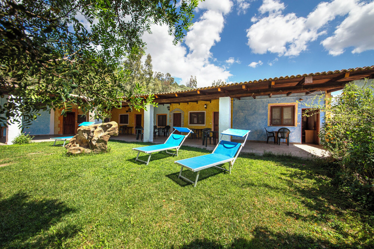 Exterior & Views 2, Agriturismo Piperedda, Nuoro