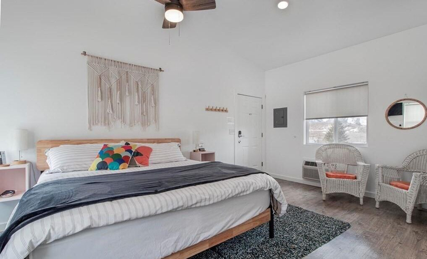 Bedroom 3, Winzig Lodge, Bannock