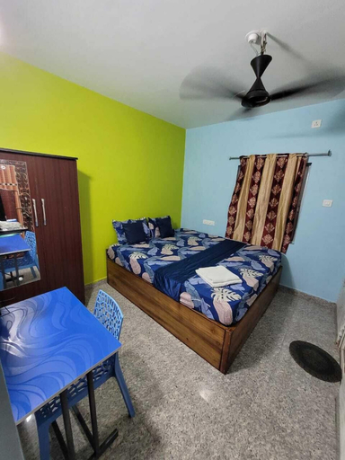 Bedroom 5, Maa Kali Guest House, Puri