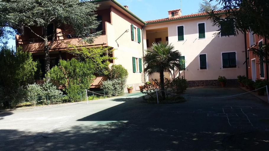 Casavacanze Zeus, Livorno