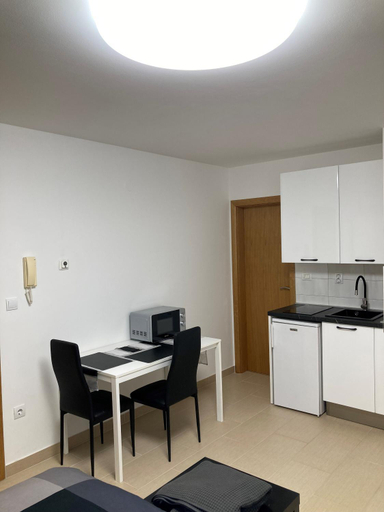 Others 5, Cozy studio apartment Varos, Pula