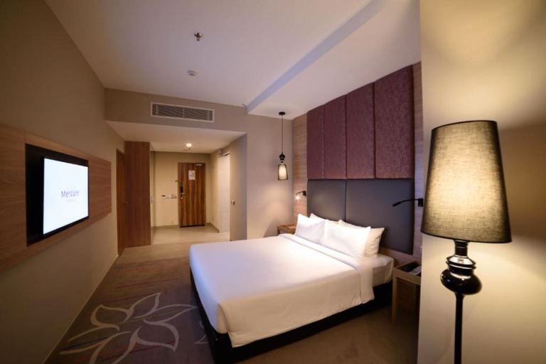 Bedroom 12