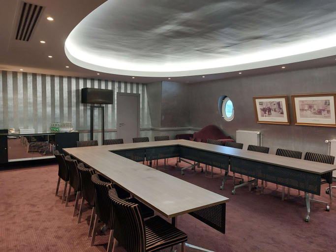 Business Facilities 4, Le Grand H�tel de Cabourg - MGallery Collection, Calvados