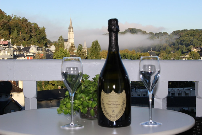 Food & Drinks, Belfry & Spa by Ligne St Barth, Hautes-Pyrénées