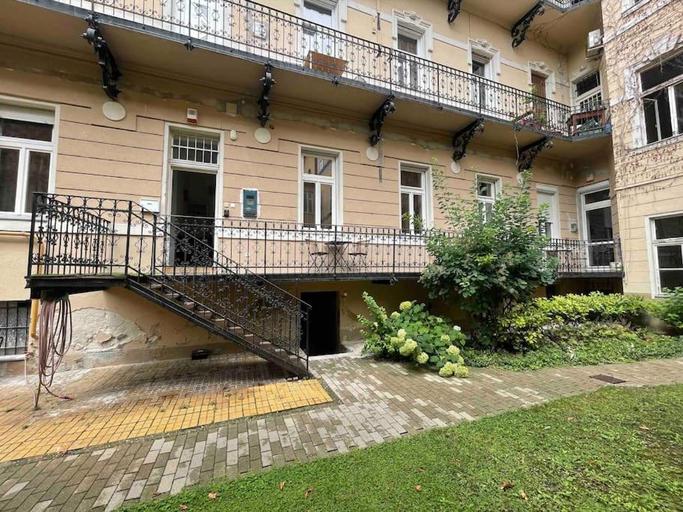 3, Knezits Spacious AC Terrace Free Parking, Budapesti