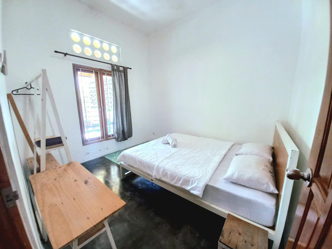 Bedroom 12