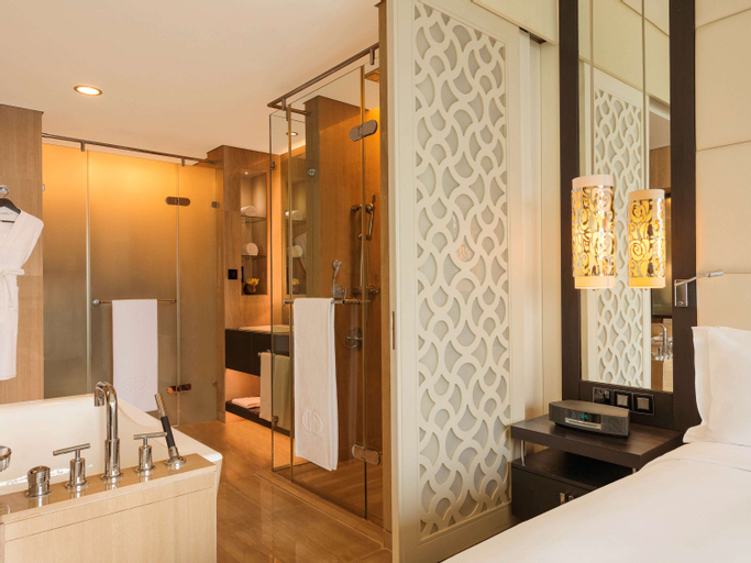 Bathroom 15