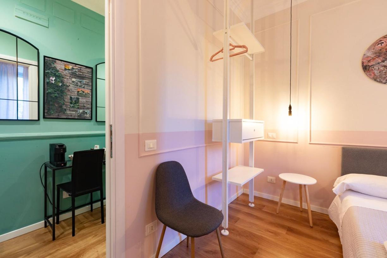 Others 4, Rdr Tortona Rooms, Rome