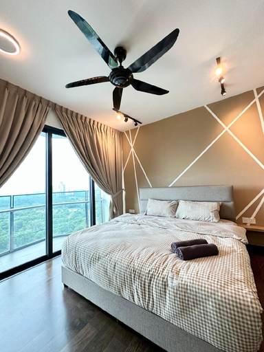 Others 5, Almas 2Pax Warm Studio 100mbps Netflix By STAY, Johor Bahru