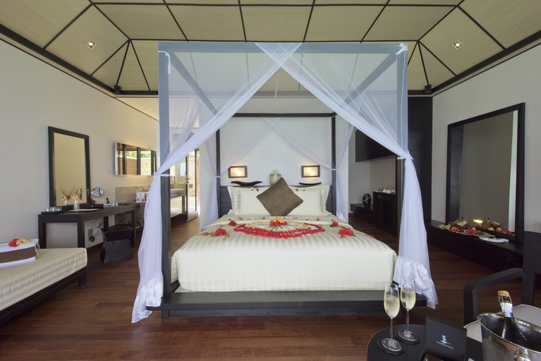 Bedroom 3, Lily Beach Resort & Spa