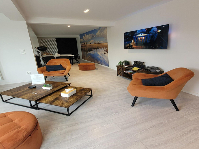 Others 5, Apartment in Zuienkerke With Terrace, West-Vlaanderen