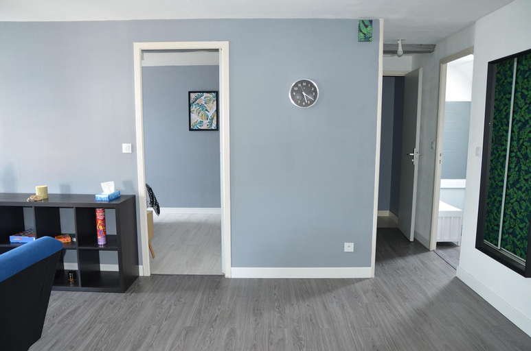 La Ferte-Mace, proche Hotel de ville, Charmant T2, Orne