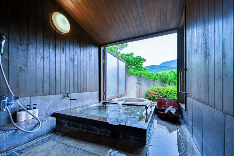 Bathroom 5, Yutorinoyado Ikkoten, Yufu