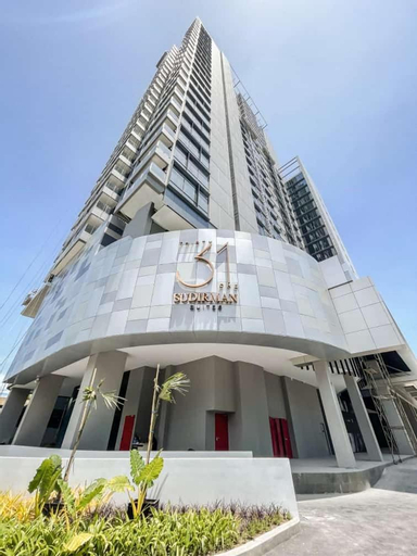 Exterior & Views 1, 31 Sudirman Suites Apartment, Makassar