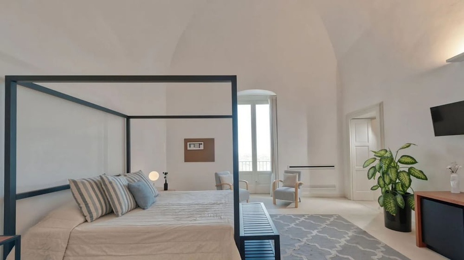 Bedroom 3, Mazzarelli Creative Resort, Bari