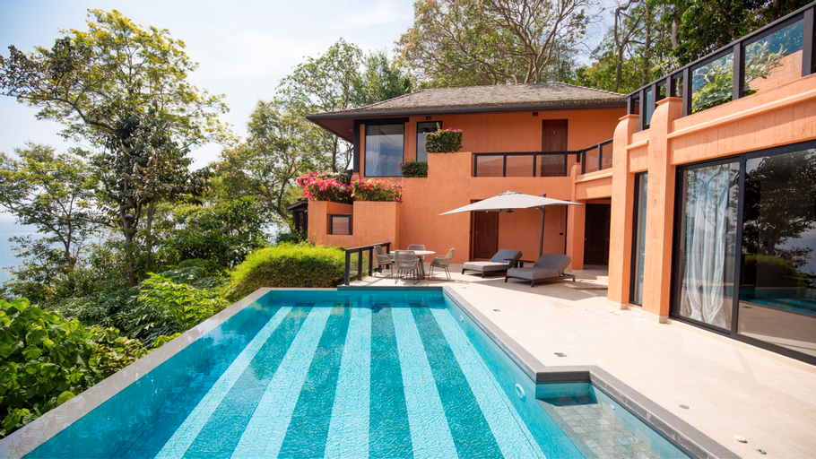 Swimming Pool 10
