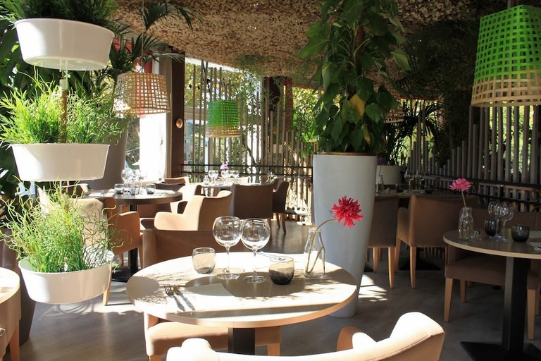 Food & Drinks 4, Adonis Sanary, Var