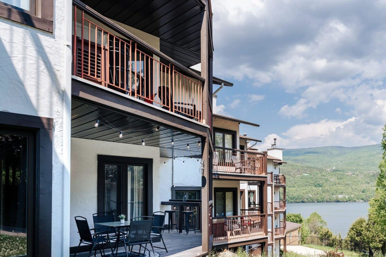 Room 5, Beautiful Condo 3-eleven at Tremblant Citq 295535, Les Laurentides