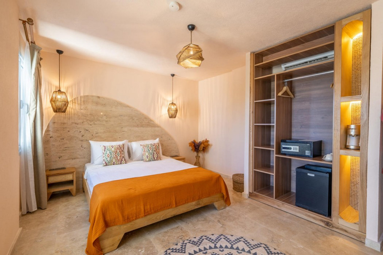 Bedroom 2, Inone Mucho Selection Hotel, Bodrum