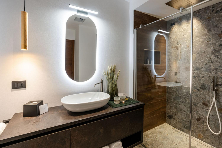 Bathroom 4, Sibenbras Natural Aparthotel, Brescia