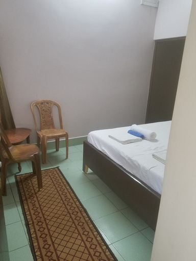 Bedroom 2, Baba Guest House, Varanasi