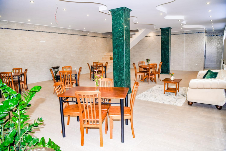 Food & Drinks 5, Hotel Late, Mtskheta