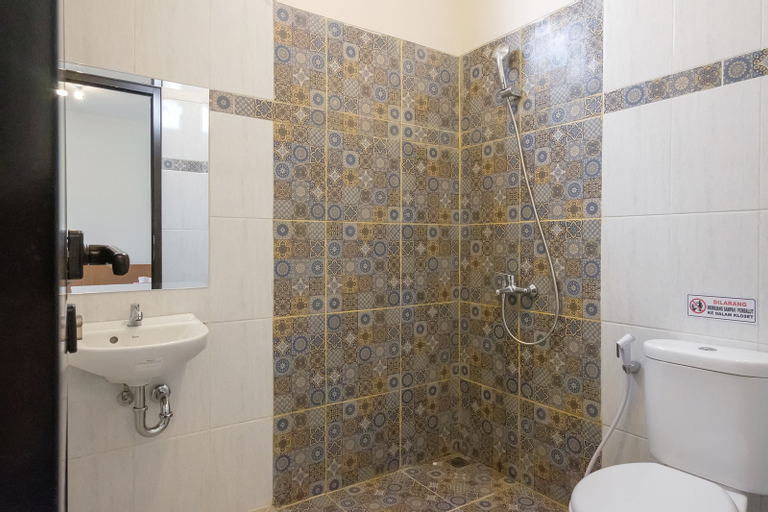Bathroom 3