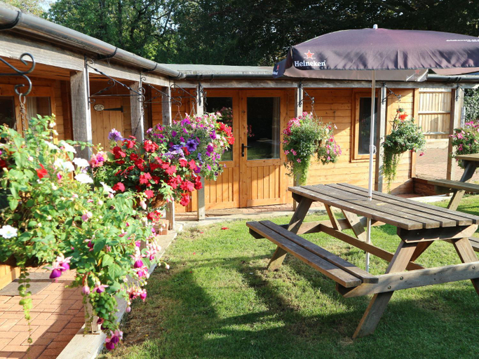 Others 2, Homeside B&B, Northamptonshire