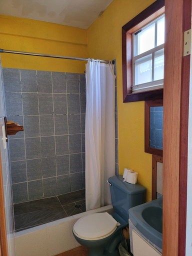 Bathroom 3, Belize Sea Reef Inn