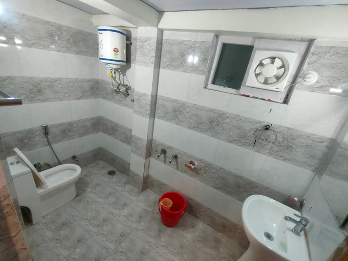 Bathroom 3, The Snow Trail Narkanda B&B Homestay, Shimla
