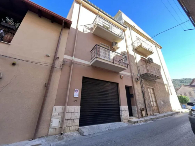 Exterior & Views 2, CASA VACANZE PERLA, Palermo