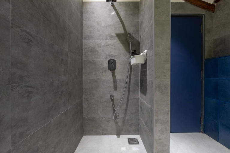 Bathroom 3, Villa Aangan by StayVista , Pune