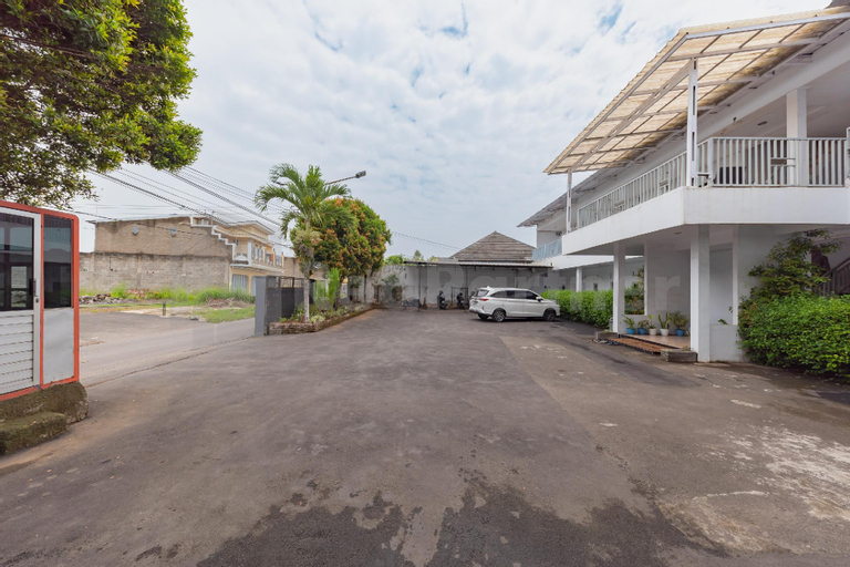 Exterior & Views 2, Pondok Tasyiq Syariah RedPartner, Tasikmalaya