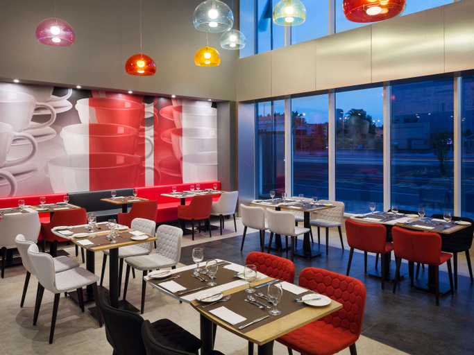 Food & Drinks 4, ibis Jeddah Malik Road, Jeddah