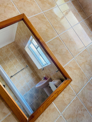 Bathroom 5, Airport Imperial Guest House, Ekurhuleni