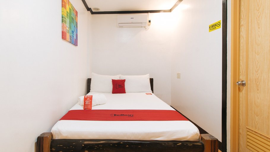 Bedroom 3, Reddoorz @ La Sefa Hotel And Resort Atimonan, Atimonan